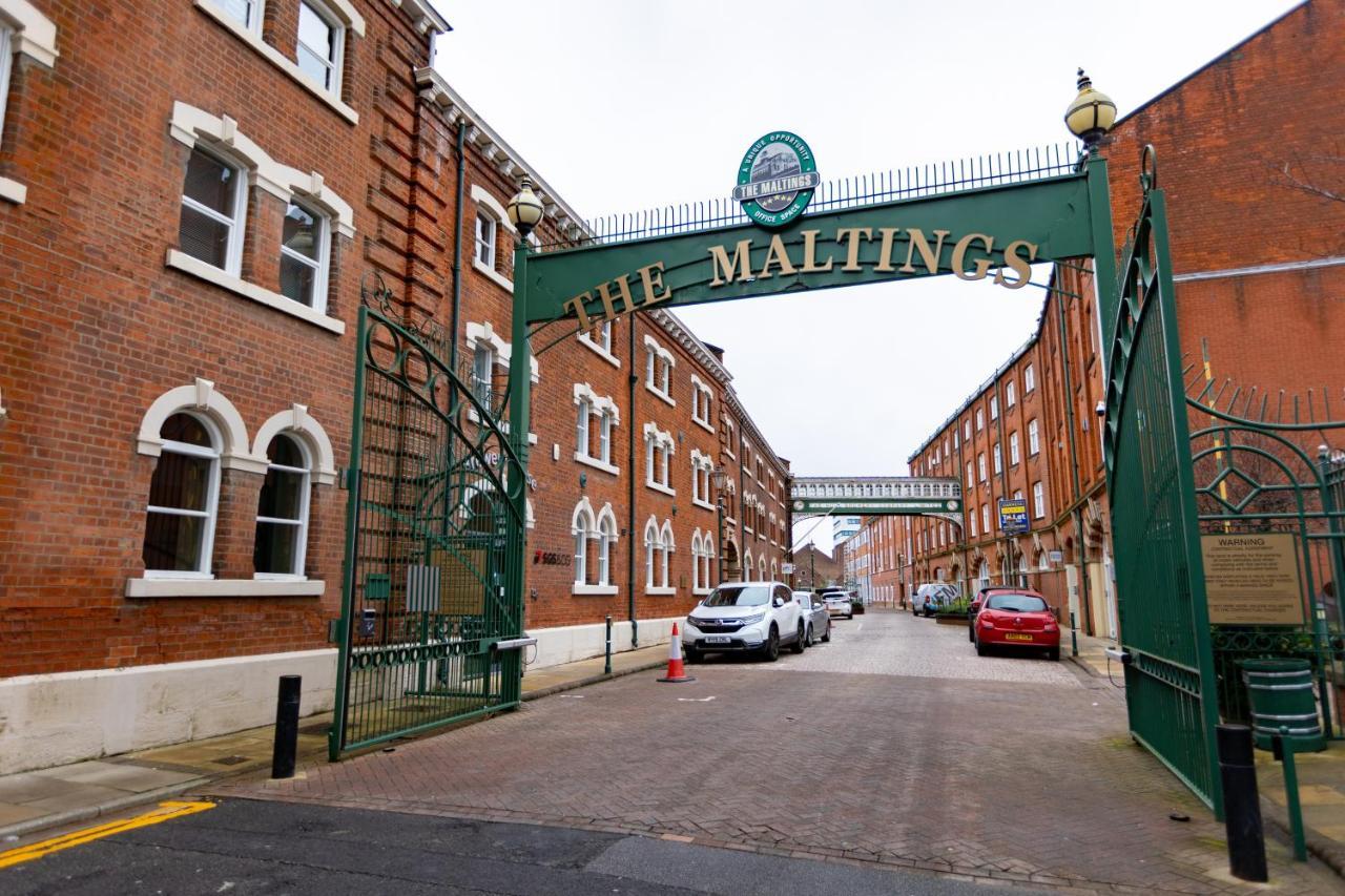 Platform City Theatre Studio With Secure Parking Kingston upon Hull Ngoại thất bức ảnh